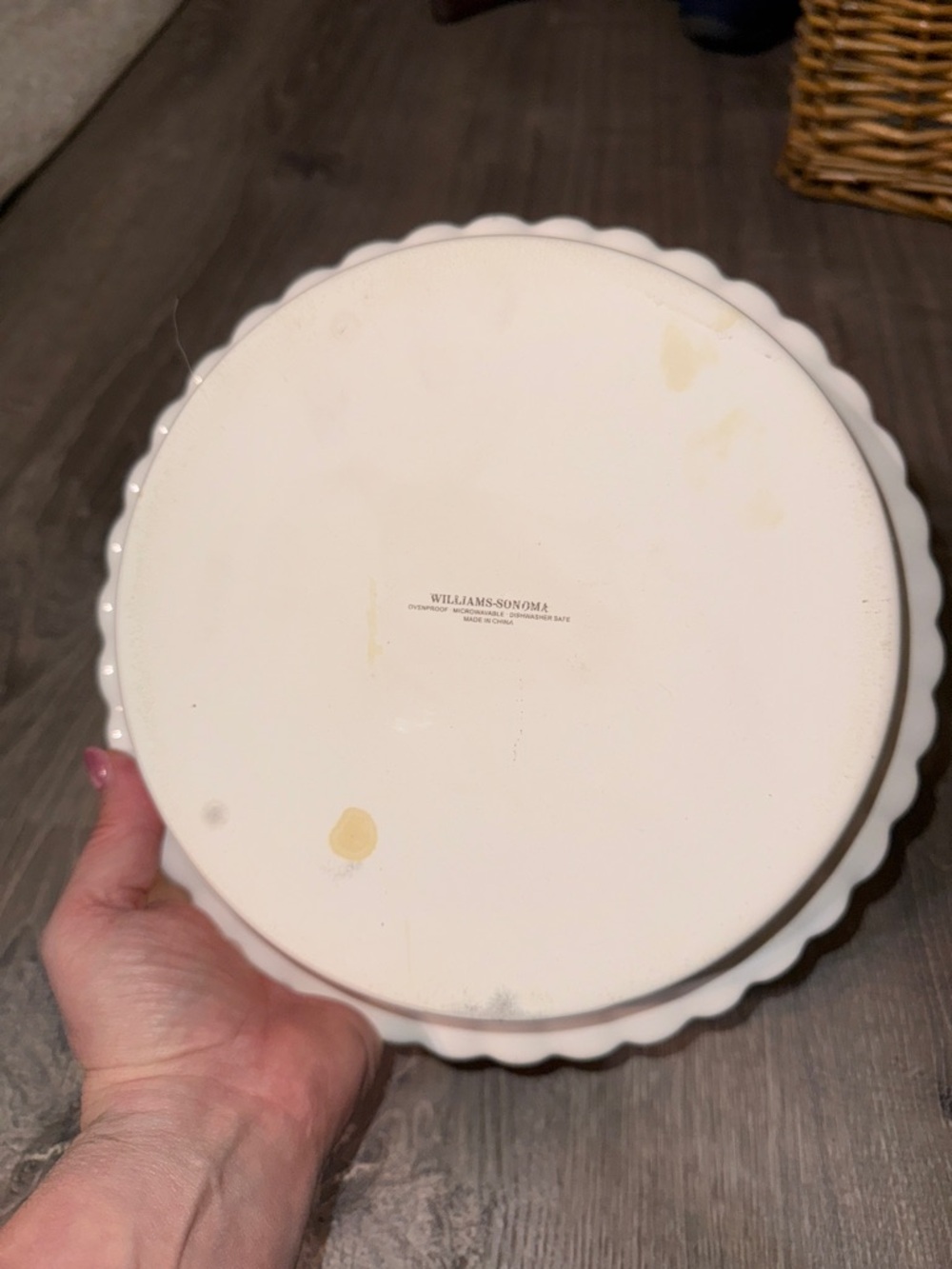 Williams Sonoma White Fluted Ceramic Pie Dish - Picture 3 of 6